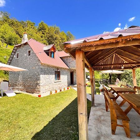 Guest House Gjelaj Theth Kültér fotó