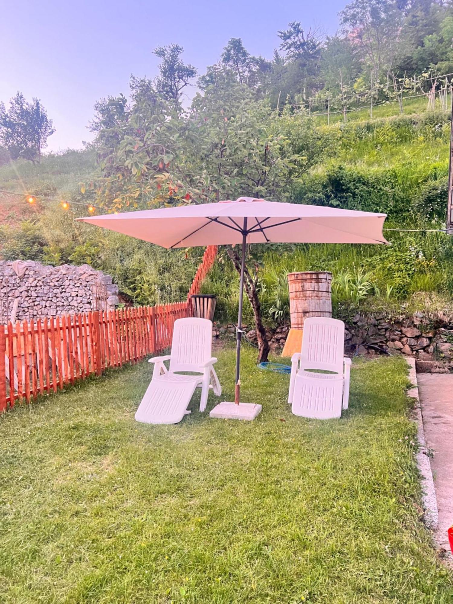 Guest House Gjelaj Theth Kültér fotó
